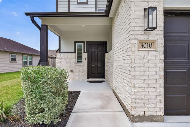3010 Godric Hollow Lane, Rosenberg, TX 77471