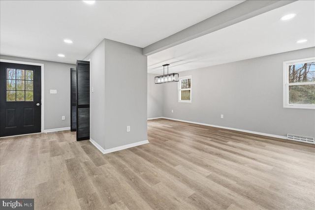 8710 SUM PL, Charlotte Hall, MD 20622