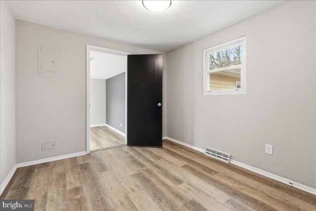 8710 SUM PL, Charlotte Hall, MD 20622