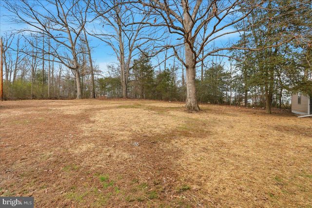 8710 SUM PL, Charlotte Hall, MD 20622