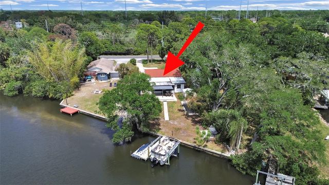 8914 MEMORIAL HIGHWAY, Tampa, FL 33615