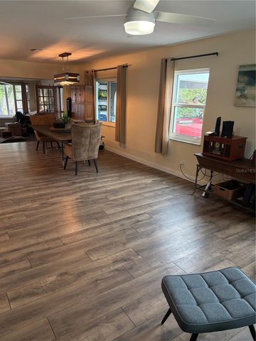 8914 MEMORIAL HIGHWAY, Tampa, FL 33615