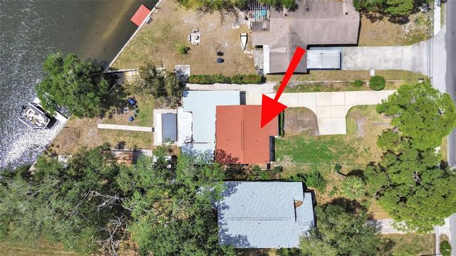 8914 MEMORIAL HIGHWAY, Tampa, FL 33615
