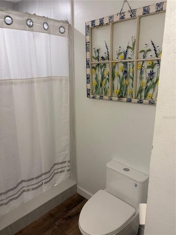 8914 MEMORIAL HIGHWAY, Tampa, FL 33615