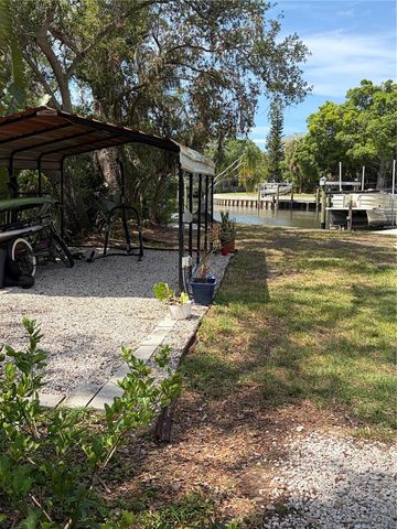 8914 MEMORIAL HIGHWAY, Tampa, FL 33615