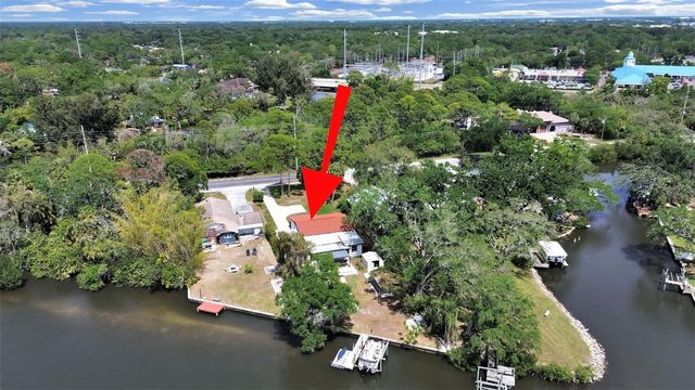 8914 MEMORIAL HIGHWAY, Tampa, FL 33615
