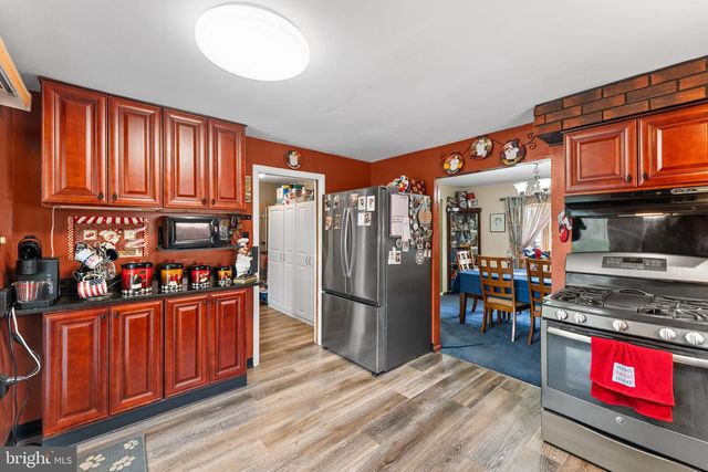 1109 CENTRAL AVE, Feasterville Trevose, PA 19053