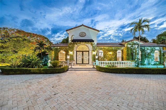 12300 Old Cutler Rd 1, Pinecrest, FL 33156