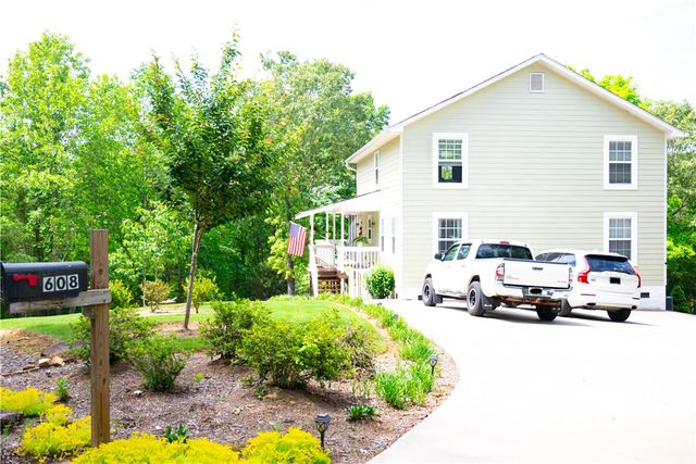 608 McKinney Way, Westminster, SC 29693