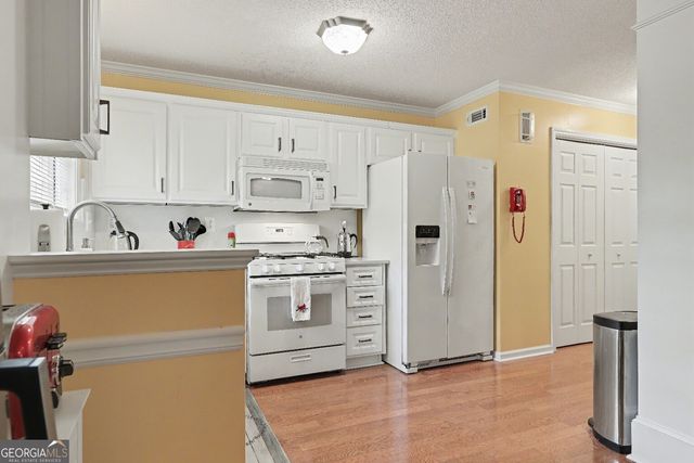 29 Saratoga Place, Newnan, GA 30263