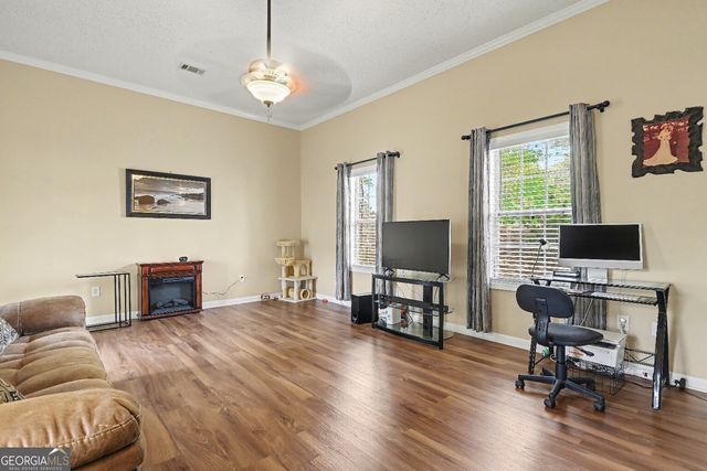 29 Saratoga Place, Newnan, GA 30263