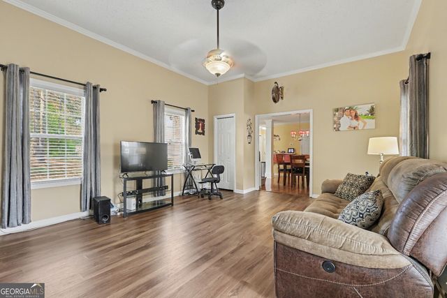 29 Saratoga Place, Newnan, GA 30263