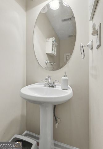 29 Saratoga Place, Newnan, GA 30263