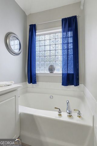 29 Saratoga Place, Newnan, GA 30263