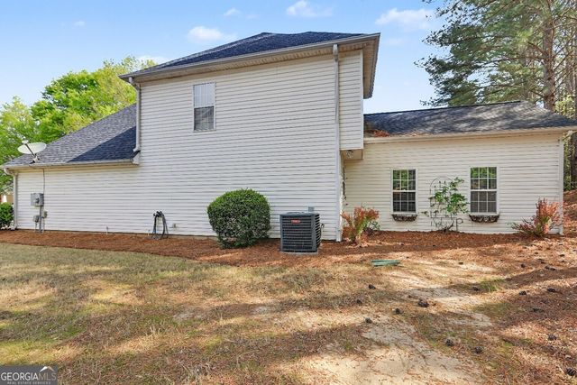 29 Saratoga Place, Newnan, GA 30263