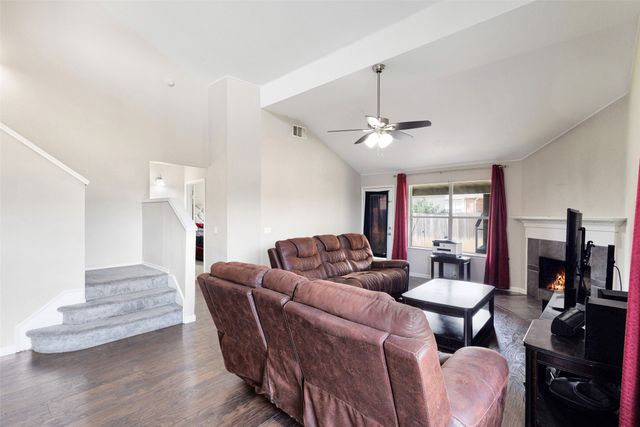 951 Zachary Drive, Arlington, TX 76002