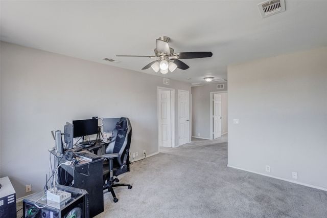 951 Zachary Drive, Arlington, TX 76002