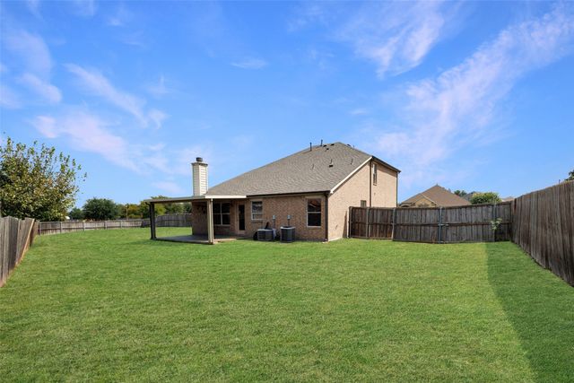 951 Zachary Drive, Arlington, TX 76002