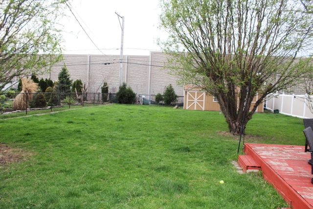 1326 Degener Avenue, Elmhurst, IL 60126