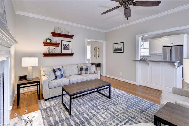 109 Hollinwell, Williamsburg, VA 23188