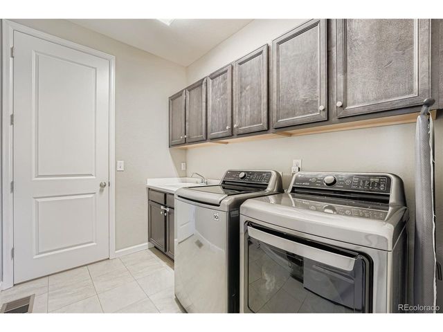 7408 Greenwater Cir, Castle Rock, CO 80108