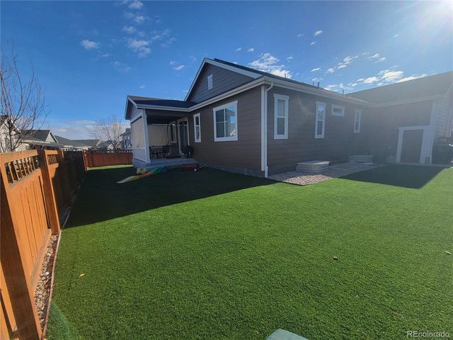 7408 Greenwater Cir, Castle Rock, CO 80108