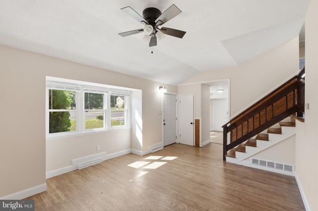 149 GREENTREE RD, Blackwood, NJ 08012
