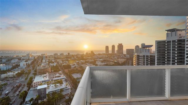 450 Alton Rd 2810, Miami Beach, FL 33139