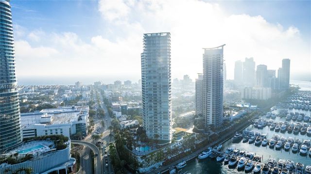 450 Alton Rd 2810, Miami Beach, FL 33139