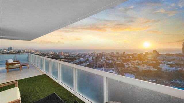 450 Alton Rd 2810, Miami Beach, FL 33139