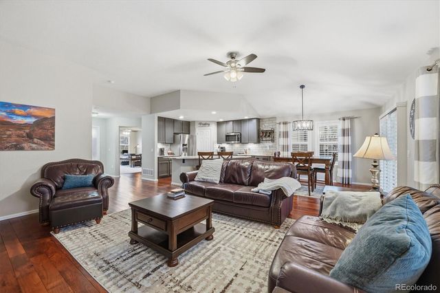 22353 E Heritage Parkway, Aurora, CO 80016