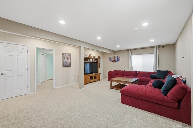 22353 E Heritage Parkway, Aurora, CO 80016