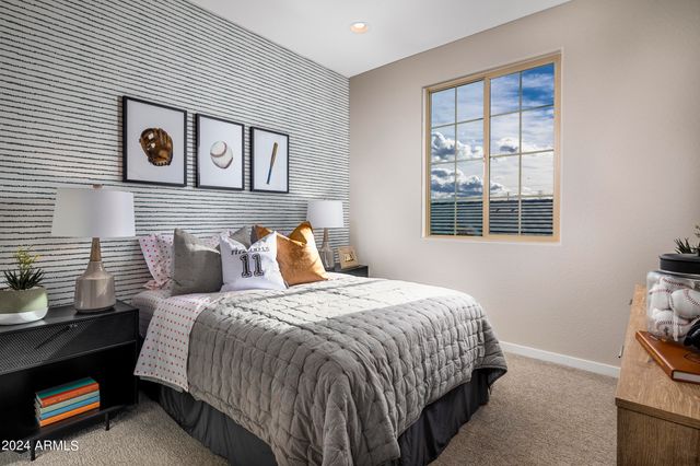 10198 S DUTCHMAN Drive, Apache Junction, AZ 85120