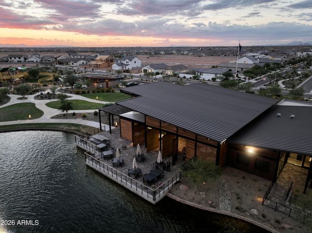 10198 S DUTCHMAN Drive, Apache Junction, AZ 85120