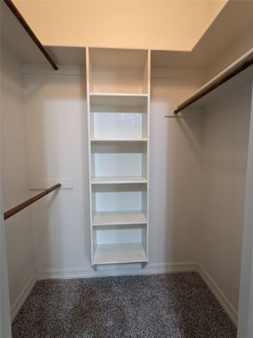 302 S Cedar Ridge Circle, Robinson, TX 76706