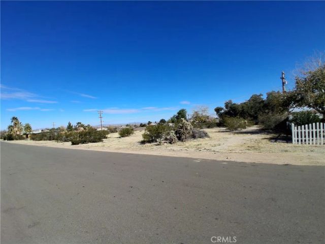 3 Manzanita ave., 29 Palms, CA 92277