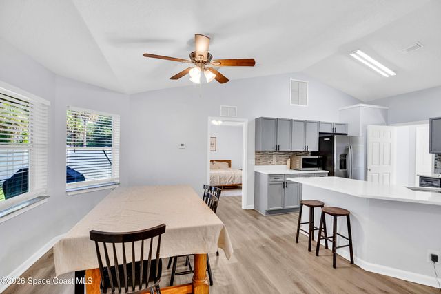 586 Sea Fury Avenue SW, Palm Bay, FL 32908