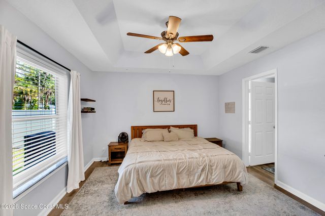 586 Sea Fury Avenue SW, Palm Bay, FL 32908