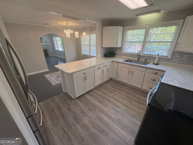 49 Parkway Drive, Toccoa, GA 30577