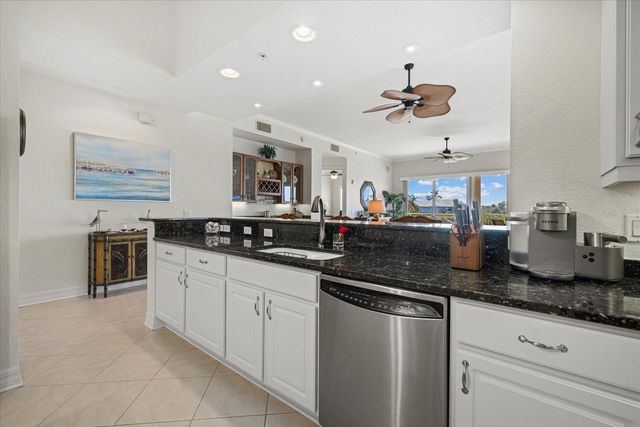 6100 JESSIE HARBOR DRIVE 203, Osprey, FL 34229