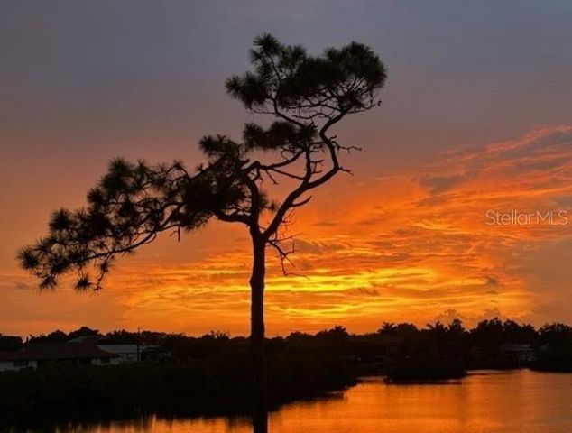 6100 JESSIE HARBOR DRIVE 203, Osprey, FL 34229