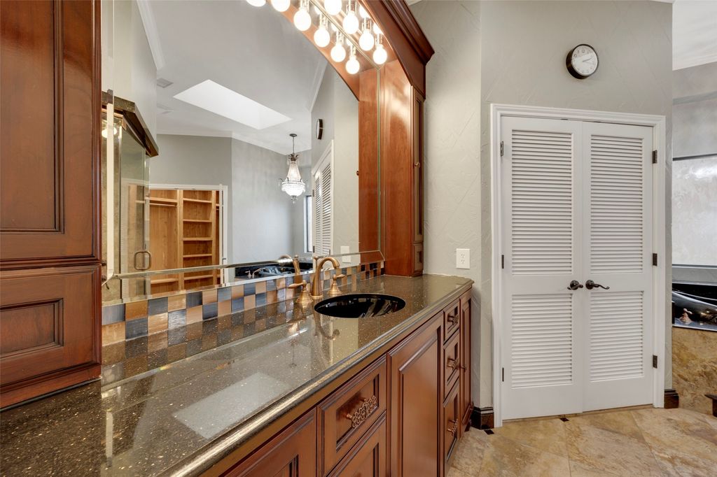property-img