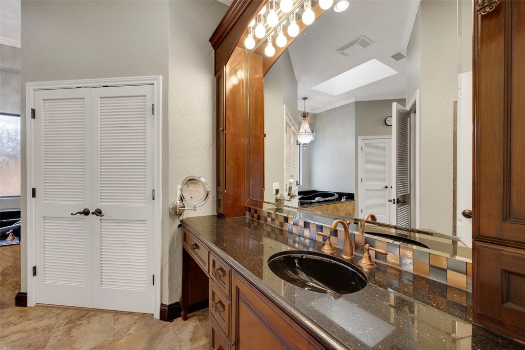 property-img