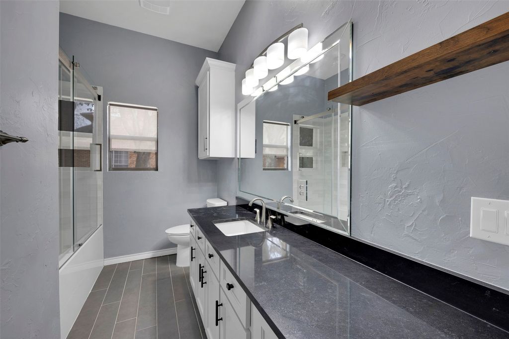 property-img