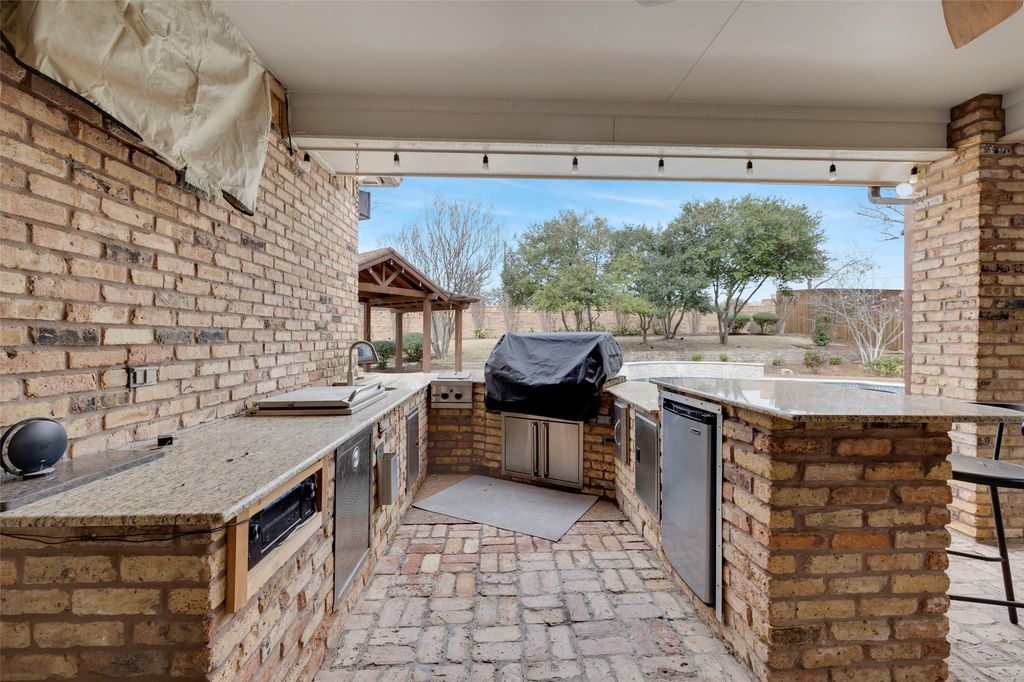 property-img