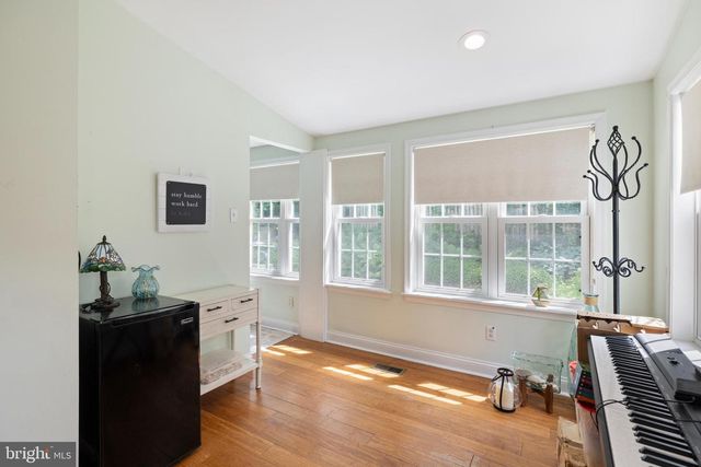 336 OVERHILL RD, Wayne, PA 19087