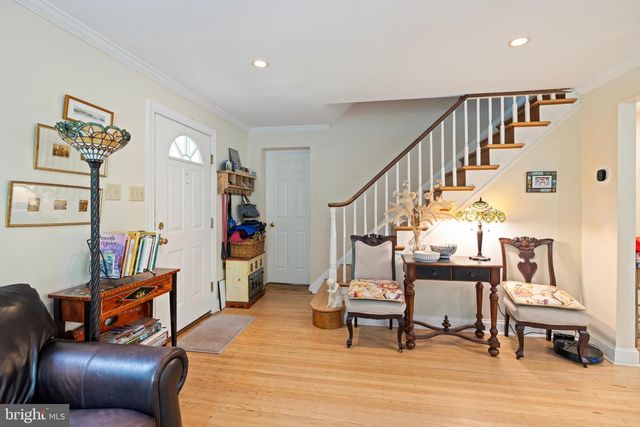 336 OVERHILL RD, Wayne, PA 19087