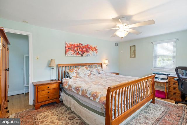 336 OVERHILL RD, Wayne, PA 19087