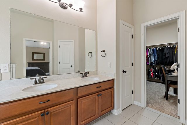 1415 Nacogdoches Valley Drive, League City, TX 77573