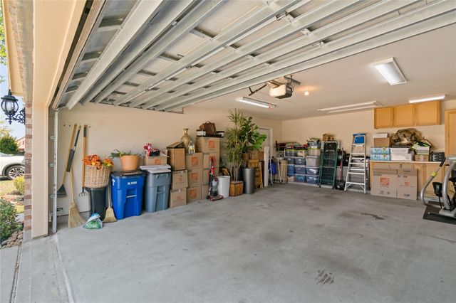 1415 Nacogdoches Valley Drive, League City, TX 77573